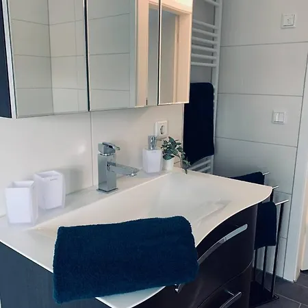 Mit Penthouse Charakter In *