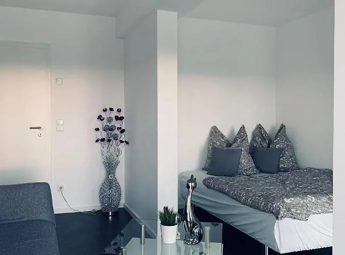 Mit Penthouse Charakter In Dresden