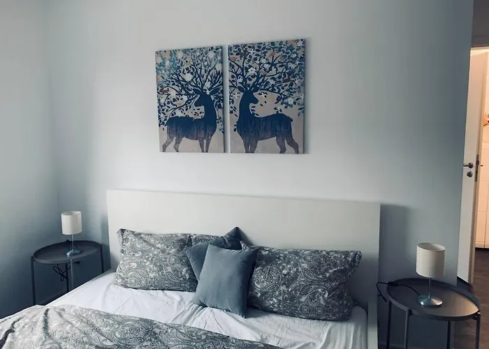 Mit Penthouse Charakter In *