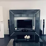 Mit Penthouse Charakter In 公寓 *